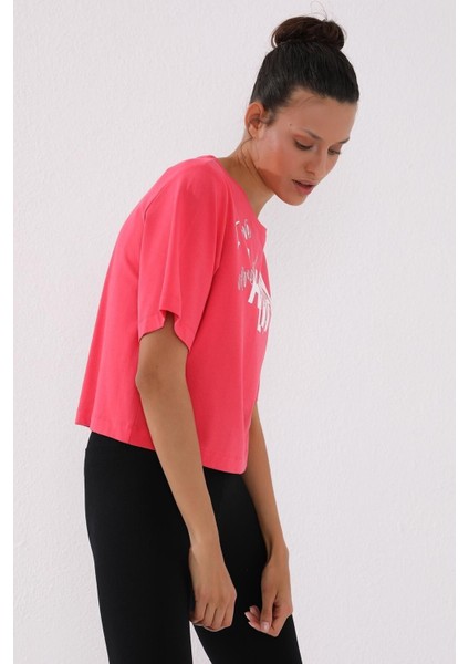 Rose Asimetrik Yazı Baskılı O Yaka Kadın Oversize T-Shirt - 97136