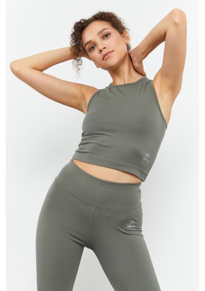 Çağla Sıfır Kol Dar Kalıp O Yaka Kadın Crop Top Atlet - 97148