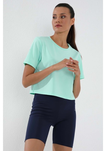 Mint Yeşili Basic Kısa Kol Standart Kalıp O Yaka Kadın Crop Top T-Shirt - 97143