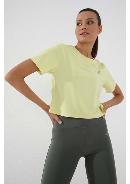 Limon Basic Kısa Kol Standart Kalıp O Yaka Kadın Crop Top T-Shirt - 97143