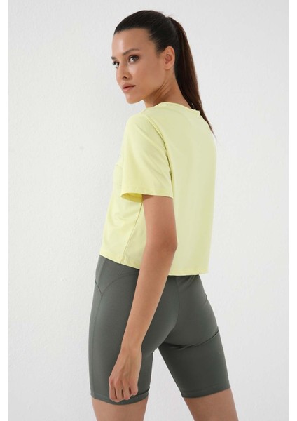 Limon Basic Kısa Kol Standart Kalıp O Yaka Kadın Crop Top T-Shirt - 97143