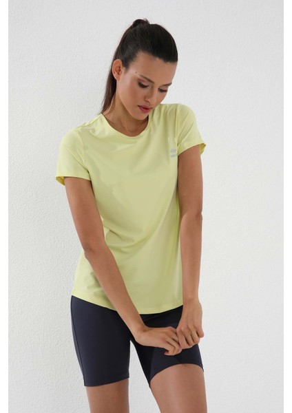 Limon Basic Kısa Kol Standart Kalıp O Yaka Kadın T-Shirt - 97144