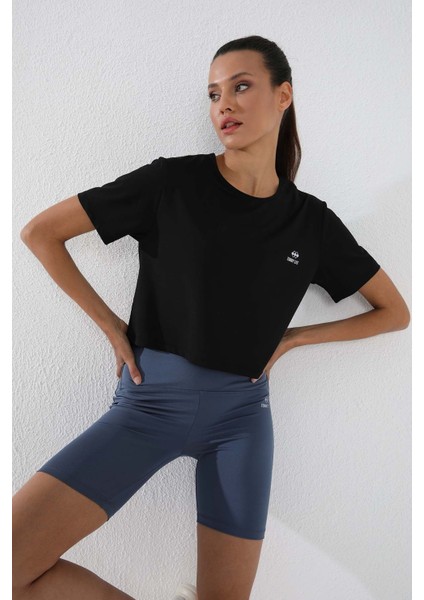 Siyah Basic Kısa Kol Standart Kalıp O Yaka Kadın Crop Top T-Shirt - 97143