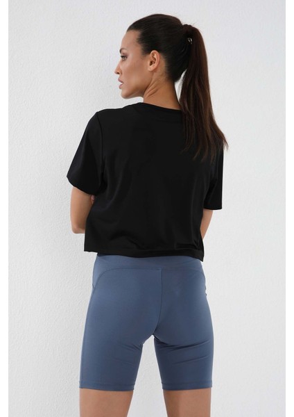 Siyah Basic Kısa Kol Standart Kalıp O Yaka Kadın Crop Top T-Shirt - 97143