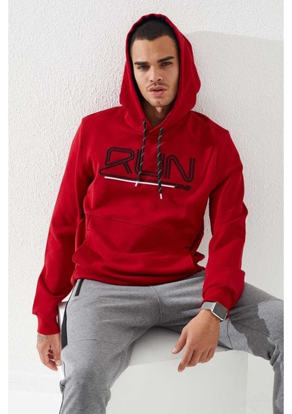 Kırmızı Yazı Nakışlı Standart Kalıp Kapüşonlu Erkek Sweatshirt - 87887