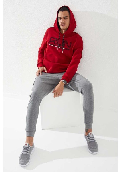 Kırmızı Yazı Nakışlı Standart Kalıp Kapüşonlu Erkek Sweatshirt - 87887