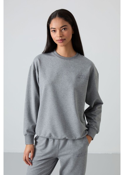 Gri Melanj O Yaka Oversize Lastik Paça Kadın Eşofman Takım - 95287
