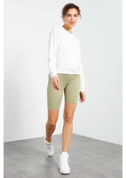 Ekru Basic Rahat Form O Yaka Kadın Sweatshirt - 97114