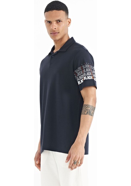 Lacivert Kol Baskı Detaylı Polo Yaka Standart Form Erkek T-shirt - 88240 fırsatları