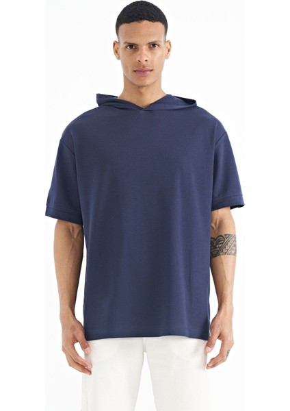 İndigo Kapüşonlu Kol Etiket Detaylı Oversize Erkek T-shirt - 88179