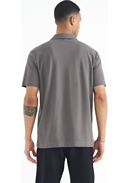 Koyu Gri Yazı Baskılı Standart Form Polo Yaka Erkek T-shirt - 88236 indirimleri