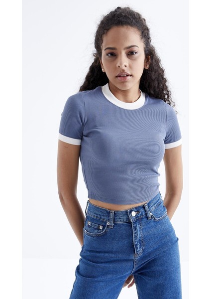 Petrol Basic Kol Detaylı O Yaka Kadın Crop Top T-Shirt - 97200