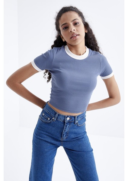 Petrol Basic Kol Detaylı O Yaka Kadın Crop Top T-Shirt - 97200