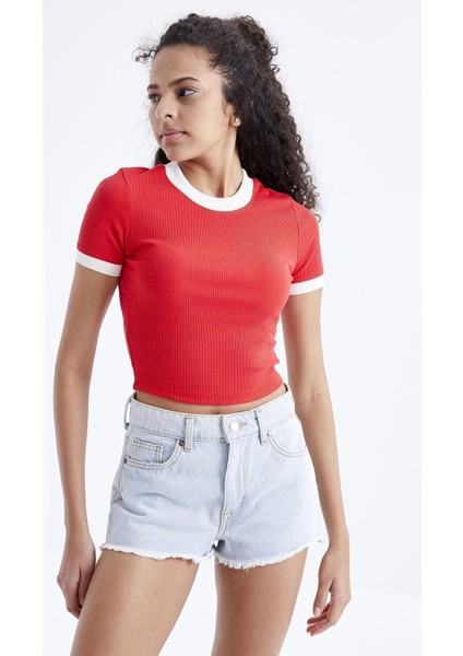 Nar Çiçeği Basic Kol Detaylı O Yaka Kadın Crop Top T-Shirt - 97200