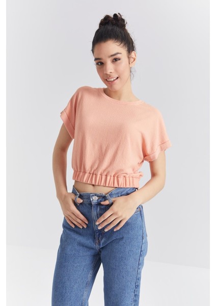 Kavun Içi Basic O Yaka Beli Lastikli Bürümcük Kumaş Kadın Crop Top T-Shirt - 97227