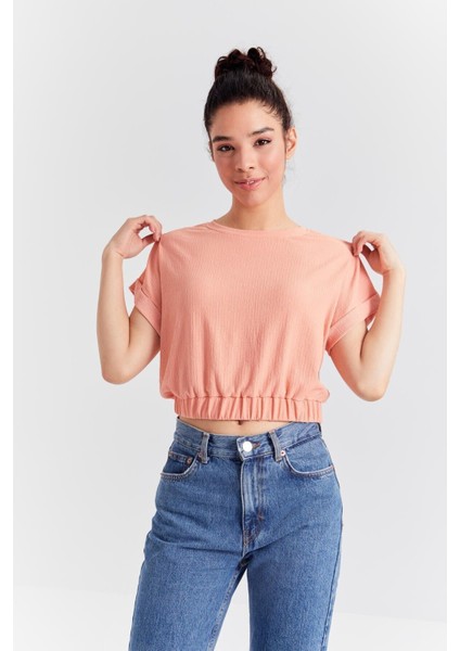 Kavun Içi Basic O Yaka Beli Lastikli Bürümcük Kumaş Kadın Crop Top T-Shirt - 97227