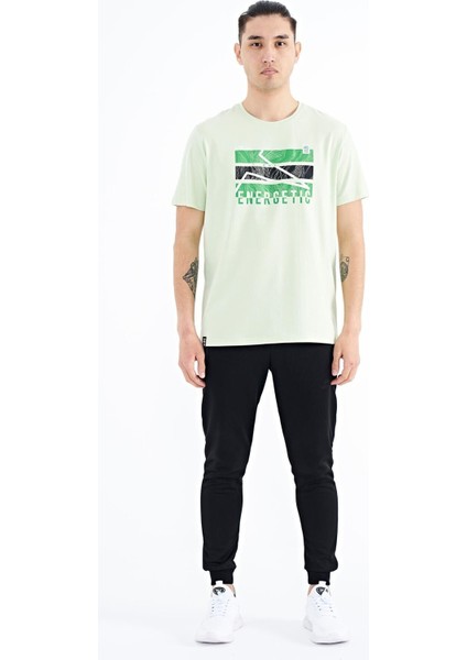 Açık Yeşil Yazı Baskılı O Yaka Standart Kalıp Erkek T-shirt - 88201