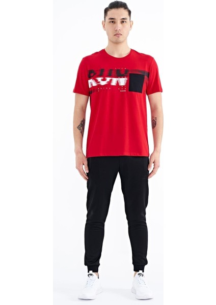 Kırmızı Ön Cep Detaylı Baskılı Standart Kalıp Erkek T-shirt - 88200
