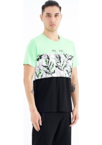 Neon Yeşil Renk Geçişli Baskı Detaylı O Yaka Standart Kalıp Erkek T-Shirt - 88177