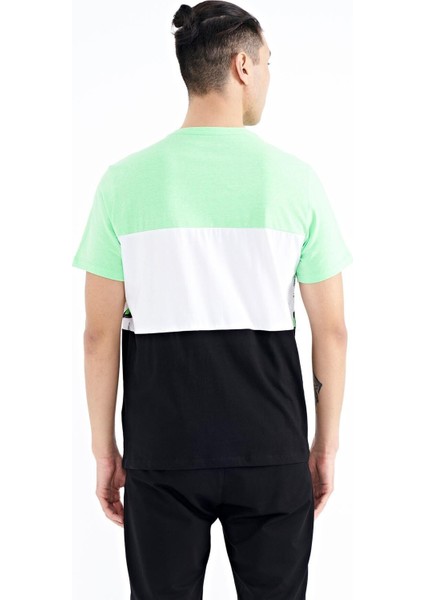 Neon Yeşil Renk Geçişli Baskı Detaylı O Yaka Standart Kalıp Erkek T-Shirt - 88177