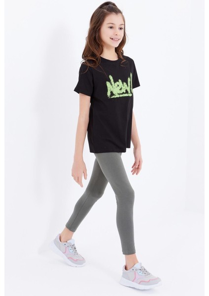 Siyah Basic Yazı Baskılı O Yaka Rahat Form Kız Çocuk T-Shirt - 75041