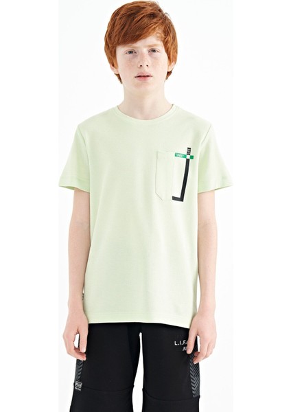 Açık Yeşil Cep Detaylı O Yaka Standart Kalıp Erkek Çocuk T-Shirt - 11120