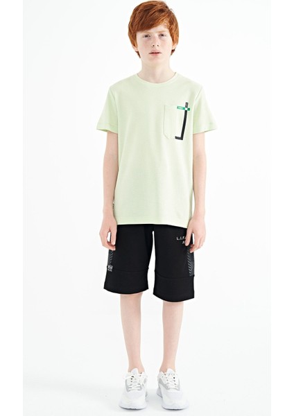 Açık Yeşil Cep Detaylı O Yaka Standart Kalıp Erkek Çocuk T-Shirt - 11120