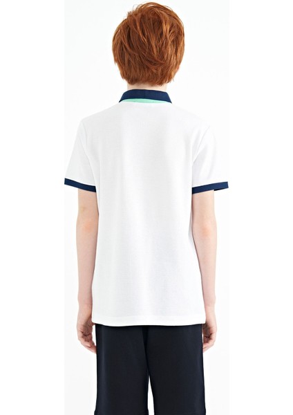 Beyaz Baskılı Cep Detaylı Standart Kalıp Polo Yaka Erkek Çocuk T-Shirt - 11144