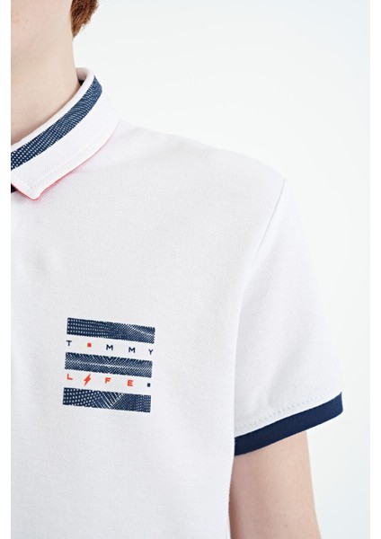 Beyaz Yakası Renk Bloklu Baskı Detaylı Standart Kalıp Erkek Çocuk T-Shirt - 11111 modelleri