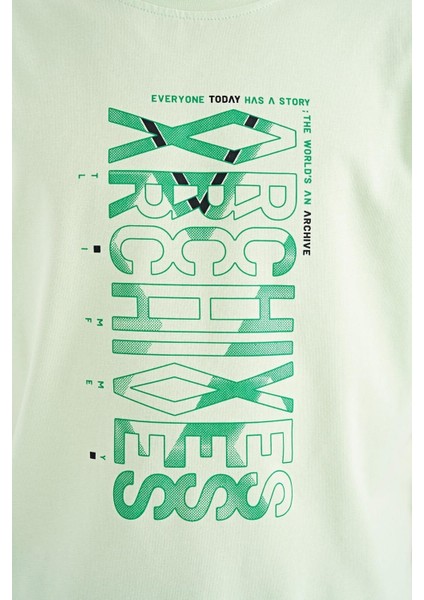 Açık Yeşil Ön Baskı Detaylı O Yaka Standart Kalıp Erkek Çocuk T-Shirt - 11099