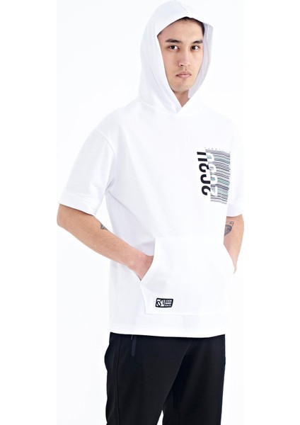 Beyaz Kapüşonlu Baskılı Kanguru Cepli Oversize Erkek T-shirt - 88196