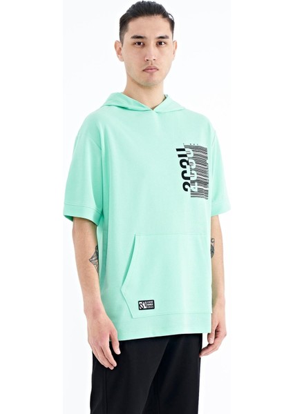 Su Yeşili Kapüşonlu Baskılı Kanguru Cepli Oversize Erkek T-shirt - 88196