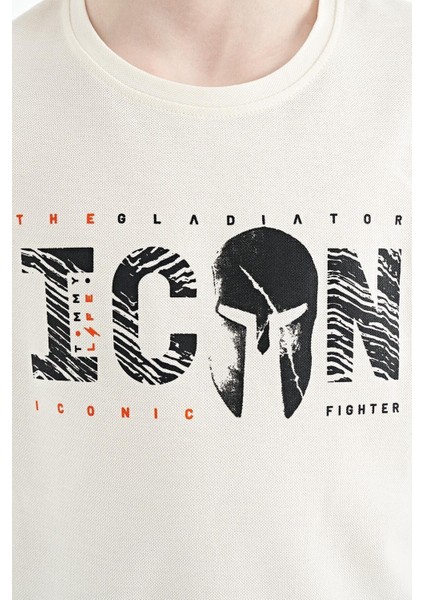 Ekru Ön Yazı Nakışlı O Yaka Standart Kalıp Erkek Çocuk T-Shirt - 11118