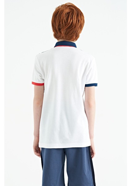 Beyaz Baskı Detaylı Pola Yaka Standart Kalıp Erkek Çocuk T-Shirt - 11161