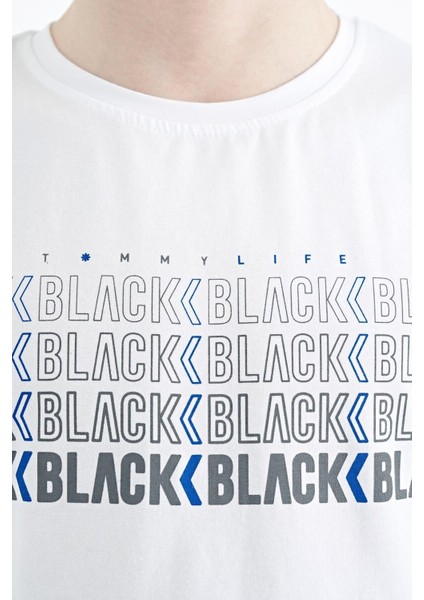 Beyaz Yazı Baskılı O Yaka Standart Kalıp Erkek Çocuk T-Shirt - 11149 fırsatları