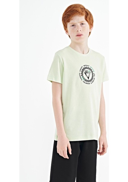 Açık Yeşil Nakış İşleme Detaylı O Yaka Standart Kalıp Erkek Çocuk T-Shirt - 11115