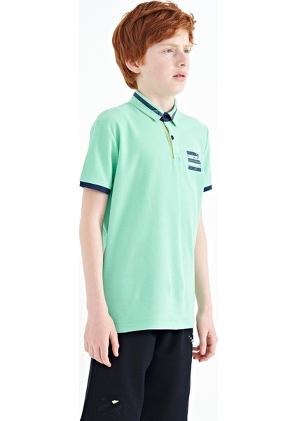 Su Yeşili Yakası Renk Bloklu Baskı Detaylı Standart Kalıp Erkek Çocuk T-Shirt - 11111