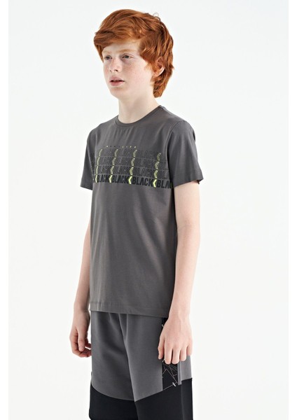 Koyu Gri Yazı Baskılı O Yaka Standart Kalıp Erkek Çocuk T-Shirt - 11149 fiyatları