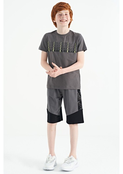 Koyu Gri Yazı Baskılı O Yaka Standart Kalıp Erkek Çocuk T-Shirt - 11149 fırsatları