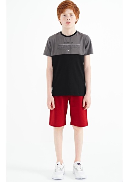 Siyah Yazı Baskılı Renk Bloklu Standart Kalıp O Yaka Erkek Çocuk T-Shirt - 11134 fiyatları