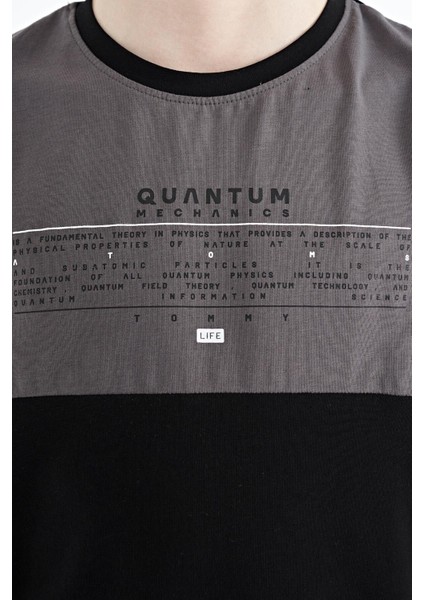 Siyah Yazı Baskılı Renk Bloklu Standart Kalıp O Yaka Erkek Çocuk T-Shirt - 11134