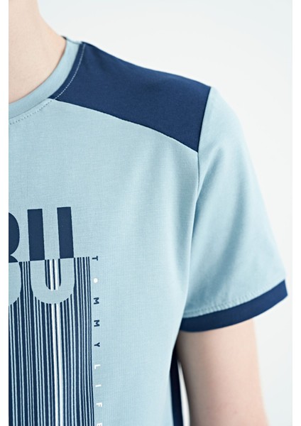 Açık Mavi Baskı Detaylı O Yaka Standart Kalıp Erkek Çocuk T-Shirt - 11157
