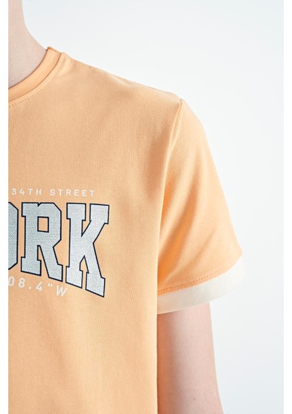 Kavun Içi Yazı Baskılı Standart Kalıp O Yaka Erkek Çocuk T-Shirt - 11105 fırsatları