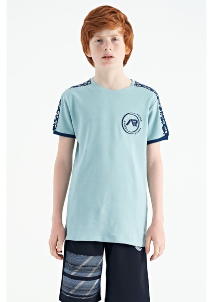 Açık Mavi Omuz Baskı Detaylı Standart Kalıp O Yaka Erkek Çocuk T-Shirt - 11121