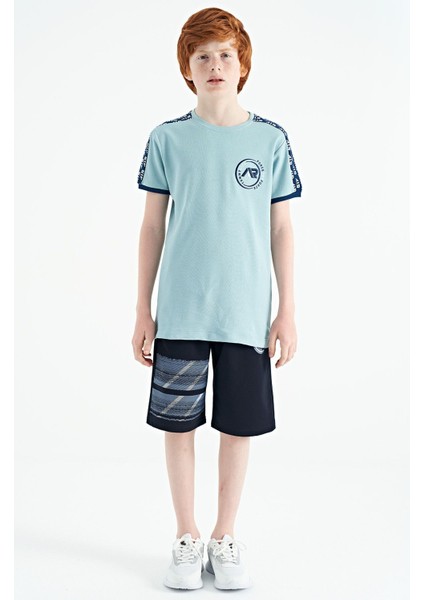 Açık Mavi Omuz Baskı Detaylı Standart Kalıp O Yaka Erkek Çocuk T-Shirt - 11121