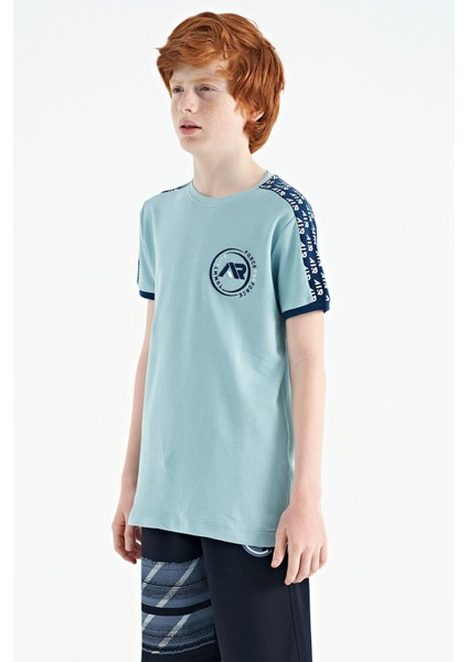 Açık Mavi Omuz Baskı Detaylı Standart Kalıp O Yaka Erkek Çocuk T-Shirt - 11121