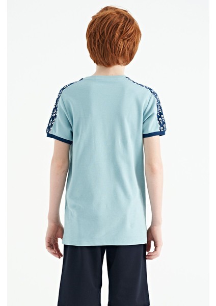 Açık Mavi Omuz Baskı Detaylı Standart Kalıp O Yaka Erkek Çocuk T-Shirt - 11121