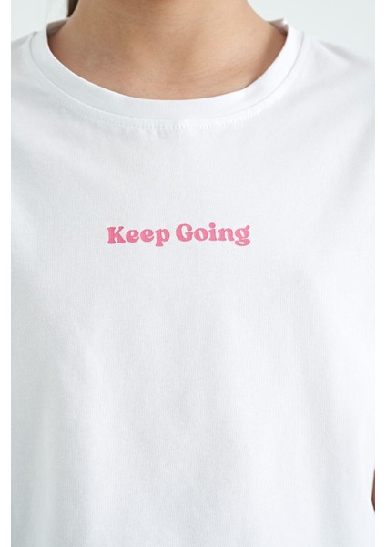 Beyaz Yazı Baskılı O Yaka Düşük Omuzlu Oversize Kız Çocuk T-Shirt - 75130
