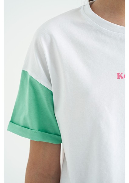 Beyaz Yazı Baskılı O Yaka Düşük Omuzlu Oversize Kız Çocuk T-Shirt - 75130
