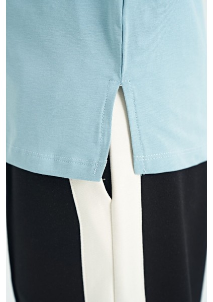 Açık Mavi Ayıcık Baskılı O Yaka Oversize Kısa Kol Kız Çocuk T-Shirt - 75116